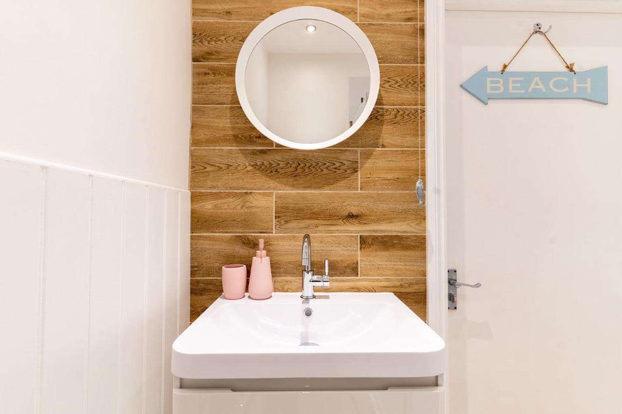 Apartament Stowaways Loft Whitby Zewnętrze zdjęcie